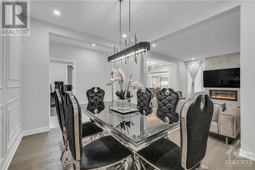 1002 Offley Road, Ottawa, ON - Indoor Photo Showing Dining Room