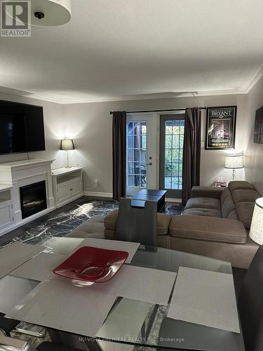 44 Homestead Crescent, London, ON - Indoor Photo Showing Living Room With Fireplace