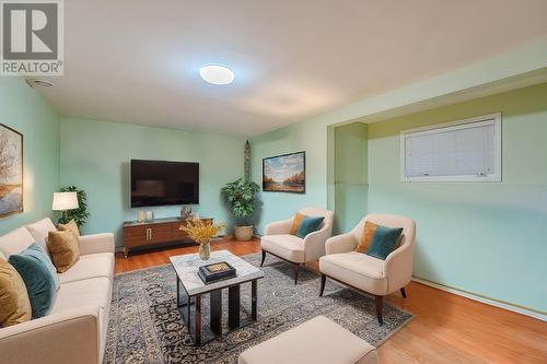 12 Tampa Drive, Conception Bay South, NL - Indoor Photo Showing Living Room