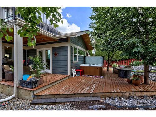 1119 Pine Street, Kamloops, BC - Outdoor With Deck Patio Veranda With Exterior