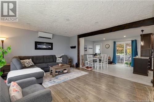 8 Goguen Avenue, Bouctouche, NB - Indoor Photo Showing Living Room