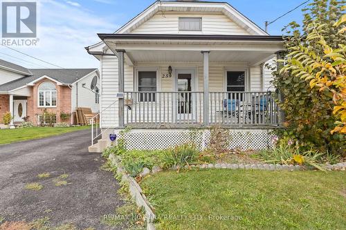 259 Niagara Street, St. Catharines, ON - Outdoor With Deck Patio Veranda With Facade