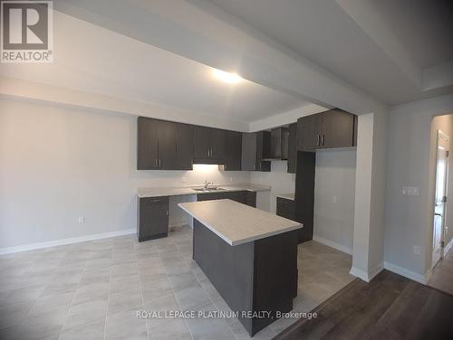 30 Samuel Avenue, Pelham, ON - Indoor Photo Showing Kitchen