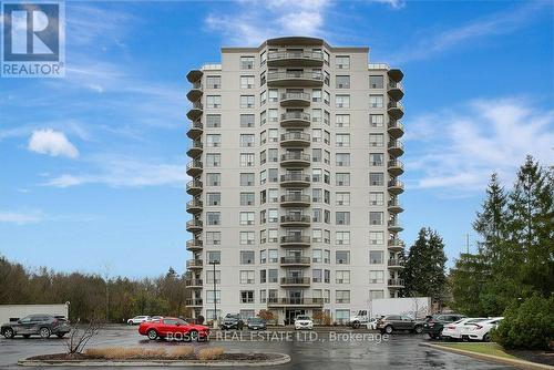 805 - 255 Keats Way S, Waterloo, ON - Outdoor With Facade