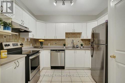 805 - 255 Keats Way S, Waterloo, ON - Indoor Photo Showing Kitchen With Double Sink