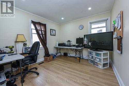 266 Adair Avenue N, Hamilton, ON - Indoor Photo Showing Office