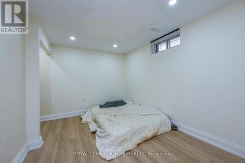 266 Adair Avenue N, Hamilton, ON - Indoor Photo Showing Bedroom