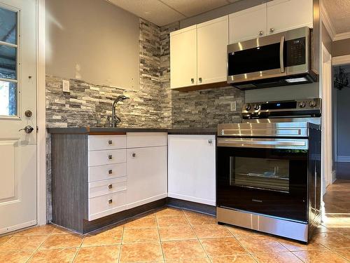 Kitchen - 53 Boul. Lakeview, Beaconsfield, QC - Indoor