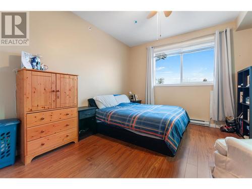 778 Rutland Road Unit# 406, Kelowna, BC - Indoor Photo Showing Bedroom