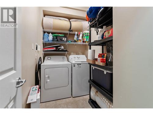 778 Rutland Road Unit# 406, Kelowna, BC - Indoor Photo Showing Laundry Room