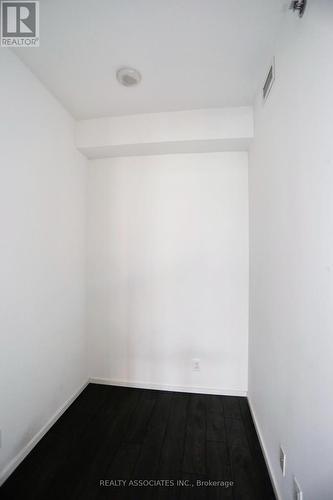 4309 - 5 St Joseph Street, Toronto, ON - Indoor Photo Showing Other Room