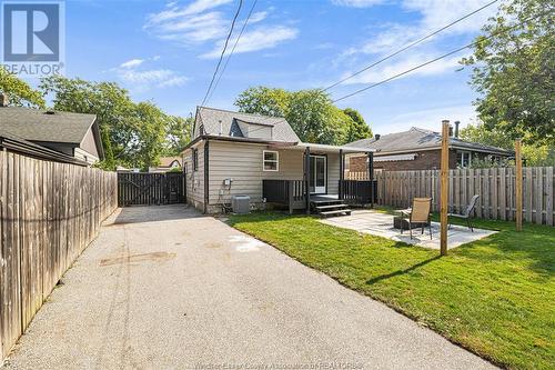 1727 Westminster Boulevard, Windsor, ON - Outdoor