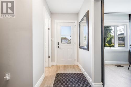 1362 Hall Avenue, Windsor, ON - Indoor Photo Showing Other Room