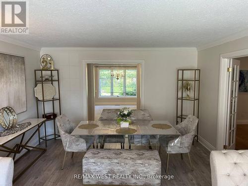 499 Reynolds Street, Whitby, ON - Indoor Photo Showing Dining Room