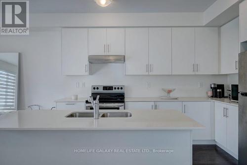 28 Velvet Drive, Whitby, ON - Indoor Photo Showing Kitchen With Double Sink With Upgraded Kitchen