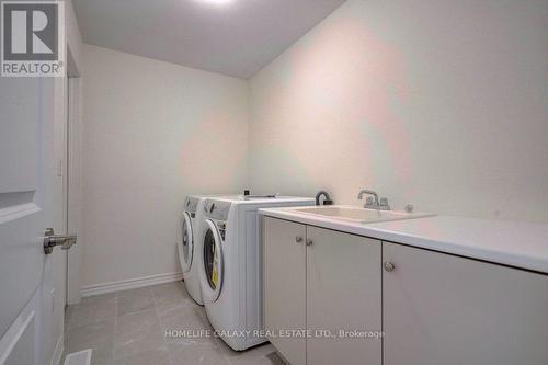 28 Velvet Drive, Whitby, ON - Indoor Photo Showing Laundry Room