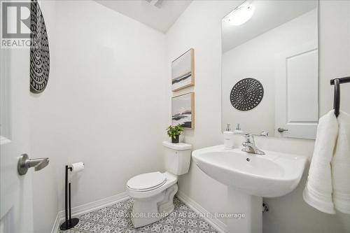 53 Carneros Way, Markham, ON - Indoor Photo Showing Bathroom