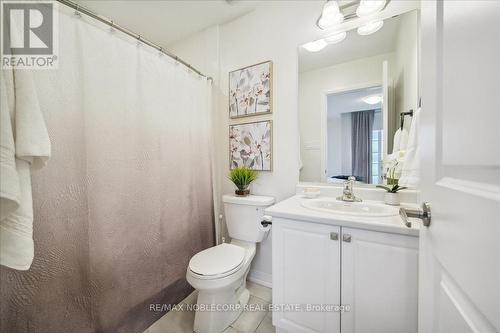 53 Carneros Way, Markham, ON - Indoor Photo Showing Bathroom