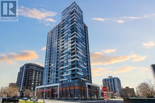 1301 - 500 Brock Avenue, Burlington, ON - Outdoor With Facade