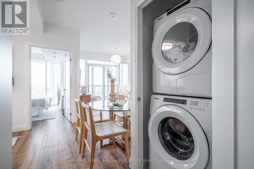 1301 - 500 Brock Avenue, Burlington, ON - Indoor Photo Showing Laundry Room