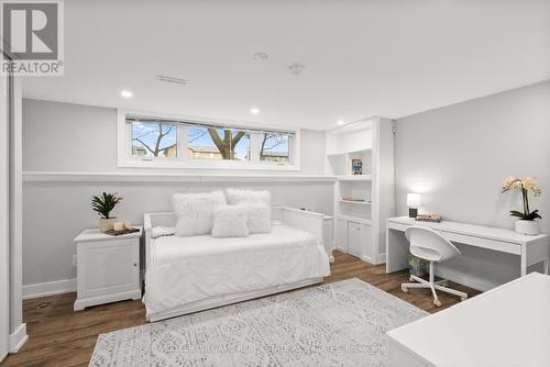 266 Coxe Boulevard, Milton, ON - Indoor Photo Showing Bedroom