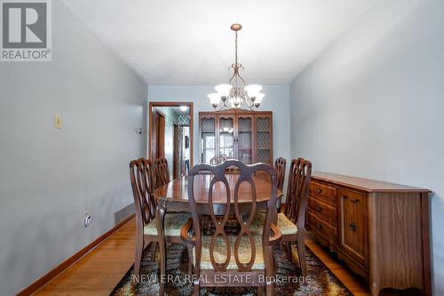 7388 Sills Road, Mississauga, ON - Indoor Photo Showing Dining Room