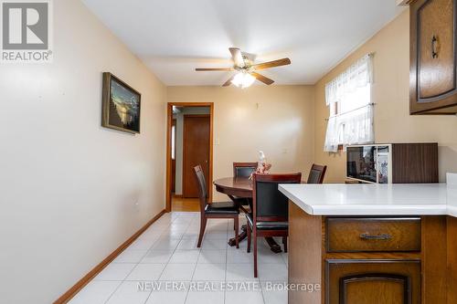 7388 Sills Road, Mississauga, ON - Indoor Photo Showing Dining Room