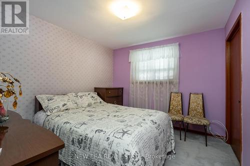 7388 Sills Road, Mississauga, ON - Indoor Photo Showing Bedroom