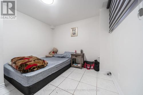 27 Beaverhall Road, Brampton, ON - Indoor Photo Showing Bedroom