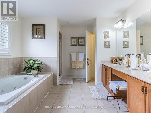 44 Trailhead Crescent, Brampton, ON - Indoor Photo Showing Bathroom