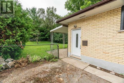 39 Trillium Crescent, London, ON - Outdoor With Exterior