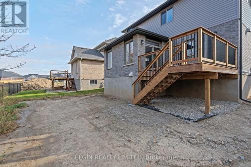 39 Dunning Way, St. Thomas, ON - Outdoor With Deck Patio Veranda