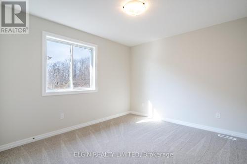 39 Dunning Way, St. Thomas, ON - Indoor Photo Showing Other Room