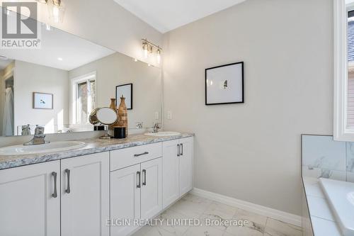 39 Dunning Way, St. Thomas, ON - Indoor Photo Showing Bathroom