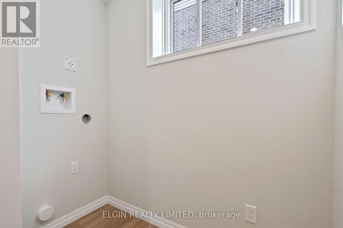 39 Dunning Way, St. Thomas, ON -  Photo Showing Other Room