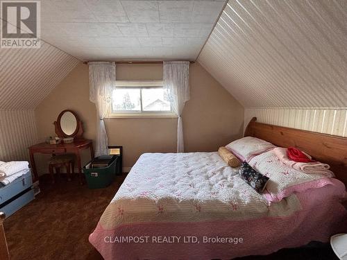 551 Elm Street S, Timmins (Ts - Se), ON - Indoor Photo Showing Bedroom