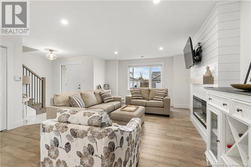 121 Oakfield, Riverview, NB - Indoor Photo Showing Living Room