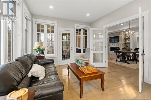 31 Pheasant Street, Grand-Barachois, NB - Indoor Photo Showing Living Room