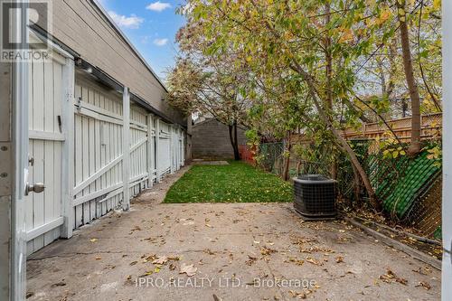 1140 Dufferin Street, Toronto, ON - Outdoor