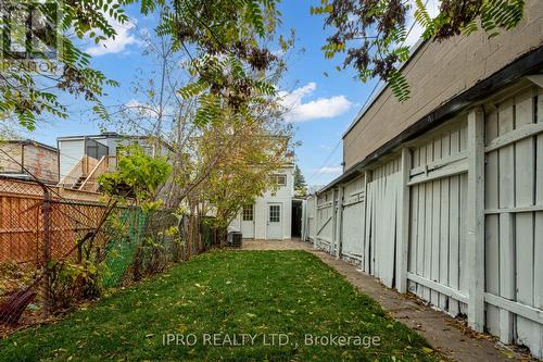 1140 Dufferin Street, Toronto, ON - Outdoor