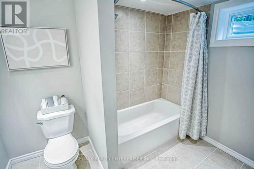 1825 Pattinson Crescent, Mississauga, ON - Indoor Photo Showing Bathroom