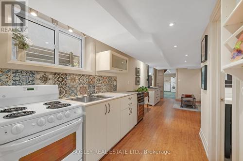 23 24Th Street, Toronto, ON - Indoor Photo Showing Kitchen