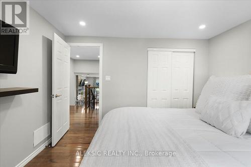 62 Greencedar Drive, Hamilton, ON - Indoor Photo Showing Bedroom