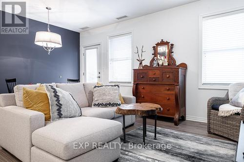 208 - 35 St David Street, Goderich, ON - Indoor Photo Showing Living Room