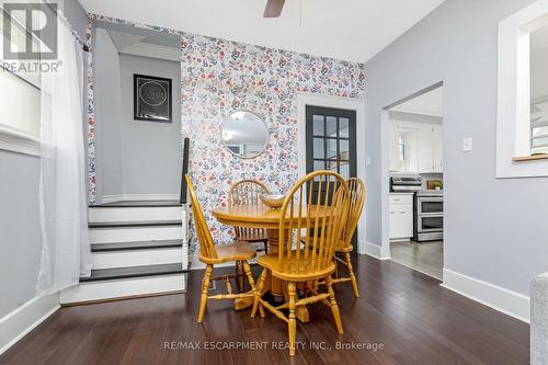 320 Mill Street, Kitchener, ON - Indoor Photo Showing Dining Room