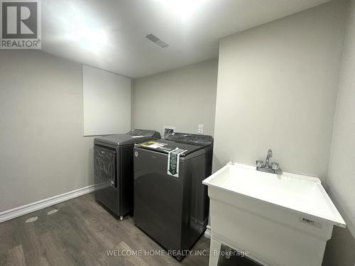 112 Golden Springs Drive, Brampton, ON - Indoor Photo Showing Laundry Room