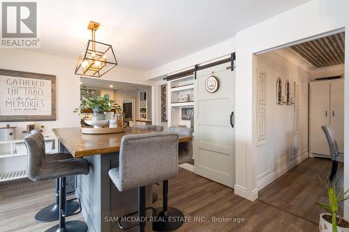 41 Regalview Drive, Hamilton, ON - Indoor Photo Showing Dining Room