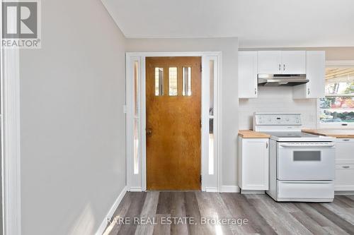 1544 Pillette Road, Windsor, ON - Indoor Photo Showing Kitchen