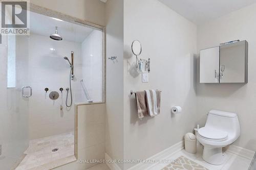 22 Helen Avenue, Vaughan, ON - Indoor Photo Showing Bathroom