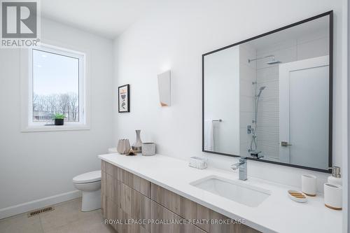 158 Summerside Drive, South Frontenac, ON - Indoor Photo Showing Bathroom